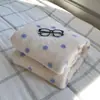 Manta suave y esponjosa con estampado de lunares estilo coreano, adecuada para usar como cubierta de sofá, manta de aire acondicionado o manta pequeña para el dormitorio