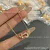 Colar Fivela Ferradura V Ouro mini Full Diamond Fred Corrente Corda Torcida CNC Precisão Ouro Rosa 18K Colar para Mulheres