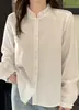 Shengdu26 Otoño Nuevo Estilo Coreano Camisa Rayada con Cuello Alto y Volantes con Diseño Único y Efecto Adelgazante
