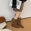 Calças Plissadas Empilhadas Bico Apontado Salto Grosso Western 2026 Botas de Cano Curto Femininas Nova Fivela Moda Retro Botas com Cinto