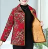 Ropa de algodón talla grande invierno nueva elegante chaqueta acolchada exterior con forro polar estampado floral para mediana edad y ancianos ropa cálida para madre