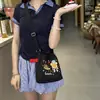 Bolso de Hombro Sencillo Bordado Estilo Coreano para Mujer Nuevo Estilo 2025 Ligero Vertical para Teléfono Móvil Bolso Casual de Lona para Estudiante