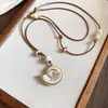 Collar Redondo de Concha Estilo Isla Romántico, Lujo Ligero y Sensación de Alta Gama, Cadena para Clavícula, Accesorio Versátil de Nicho para Vacaciones en la Costa para Mujeres
