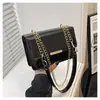 Bolsa de Ombro para o Dia a Dia para Mulheres Nova Moda Primavera e Verão 2026 Textura Retrô Bolsa Transversal Estilo Coreano Bolsa Quadrada Pequena Simples
