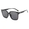 Gafas de Sol de Nuevo Estilo Lujo Ligero con Marco Grande para Mujeres Sin Maquillaje, Gama Alta, que Resaltan el Rostro, Visera Pequeña, Gafas de Sol con Protección Solar para Hombres, Gafas de Sol de Moda