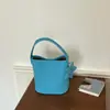 Bolsa transversal feminina 2026 novo estilo verão alta qualidade para trabalho bolsa de ombro único super quente pequena para itens diversos bolsa tote bolsa balde