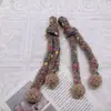 Muñeca Mini de Punto Bufanda Pequeña Arcoíris Estilo Chanel Bufanda Versátil Muñeca con Accesorios para la Cabeza