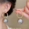 Pendientes de Botón de Perla Redonda Francesa Lujo Ligero Moda de Alta Gama Pendientes Exquisitos para el Viaje Diario Accesorios de Pendientes Versátiles para Mujeres