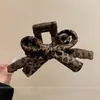 Pinza para el Cabello con Estampado de Leopardo Retro para Mujer 2025 Nuevo Clip de Flequillo de Gama Alta Clip para Cabello Suelto Clip de Cabello Elegante Versátil Otoño e Invierno Accesorios para el Cabello