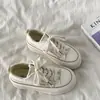 Tênis de Lona Xishu Off-White com Bico Redondo e Sola Grossa para Mulheres 2026 Primavera Novos Tênis Brancos Versáteis Estilo Coreano Chic
