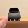 Moño para cabello fino clip de mariposa clip de tiburón pasador de pelo pasador de flor retro otoño e invierno 2025 nuevo lindo clip de garra