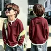 Camiseta de manga larga de punto gofre para niños, nuevo estilo primavera y otoño 2026, suéter para bebé, camiseta de dos en uno de moda para niños mayores