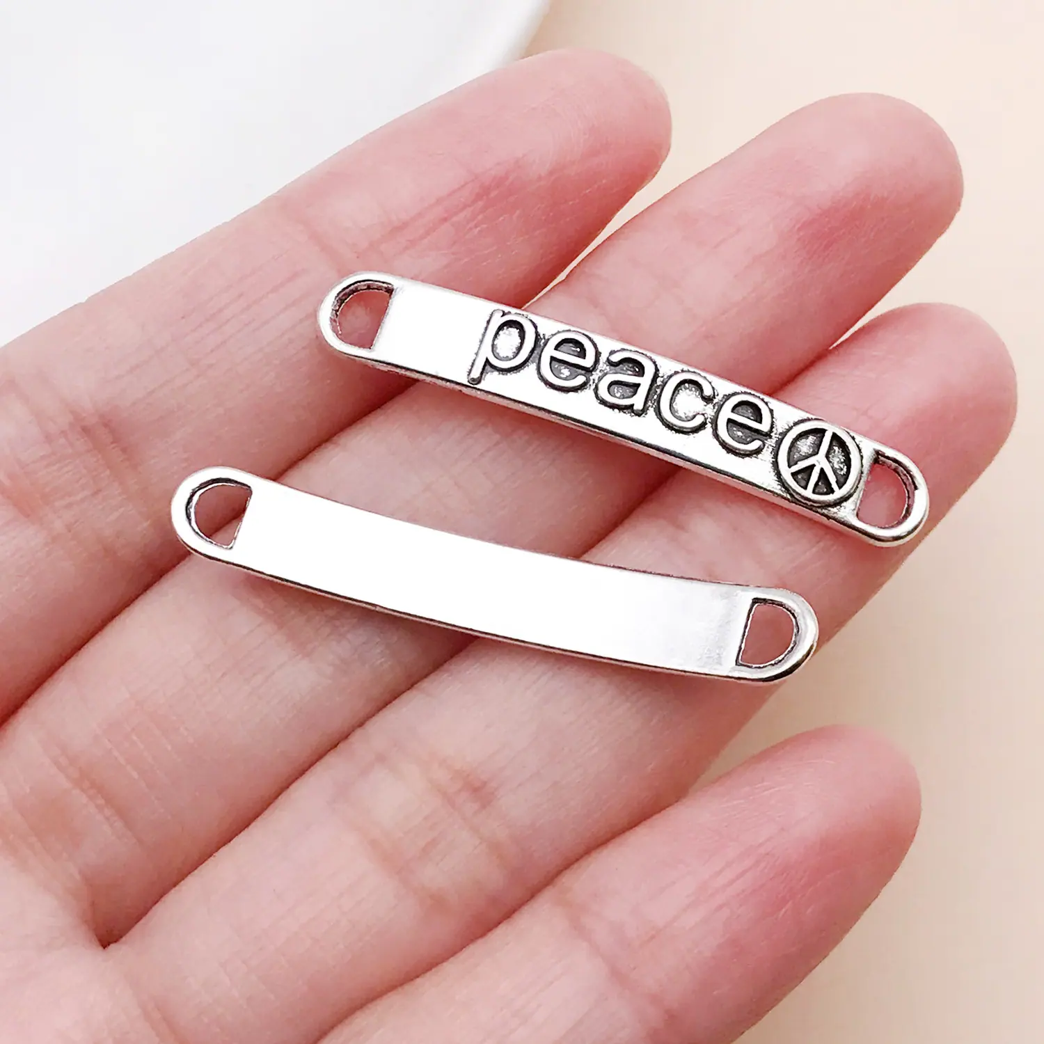 7452-Y-古银锌合金字母peace和平符号双孔链接-1.