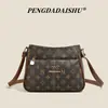 Bolso de Axila para Mujer Estilo Nuevo con Textura Sencilla, Diseño de Monograma de Moda, Moderno para Todas las Estaciones, Bolso de Hombro para Mujeres de Mediana Edad, Transfronterizo