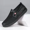 Bens Genuínos de Pequim Antiga Sapatos de Malha Leve de Verão Sapatos Casuais de Malha Sola Macia Slip-on Sapatos de Caminhada para Pai