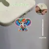Protetor de Porta de Carregamento Fofo Tema Água-Viva para Celulares Android e iPhone com Conector 2D Design de Desenho Animado
