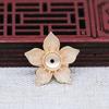 Yiwu hilo dorado conservador del color cobre dorado chapado DIY pieza de flor pequeña horquilla pasador corona de fénix accesorios para tocado Xiaxiao B2825