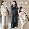 Conjunto de Maternidad para Otoño e Invierno: Suéter Suave y Amigable con la Piel con Cremallera y Cuello Alto a la Moda y Pantalones Casuales de Pierna Ancha, Conjunto Holgado para Maternidad