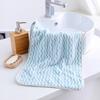 Toalha grande de lã coral catiônica de alta densidade, absorvente de água, corrugada, macia, para adultos, toalha de rosto listrada, de beleza