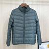 2026 Nueva Chaqueta de Plumas Ligera para Mujer Otoño e Invierno 90% plumón con Capucha y Cuello Alto, Estilo Delgado, Abrigo de Talla Grande