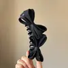 Novo Acessório de Cabelo Presilha Banana com Laço 2026, Estilo Universitário Presilha Mágica para Rabo de Cavalo Alto para Mulheres, Presilha de Garra Exquisita e Sofisticada