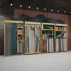 Expositor de tarjetas colgantes de tela para cortinas tipo suelo estante de muestras de tela para textiles del hogar sala de exposiciones expositor de muestras grande móvil