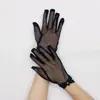 Suministro directo de fábrica verano simple malla de encaje fino perlado guantes velo de vestido de novia accesorios guantes