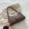Temperamento comutando versátil ins retro bolsa de ombro feminina 2024 primavera nova moda bolsa de axila pequena bolsa de festa maré
