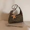 Bolso de gran capacidad con estampado de leopardo para mujer 2026 Otoño/Invierno Nuevo Estilo Bolso de mano de moda Bandolera para ir al trabajo