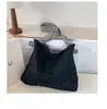 Bolsa Grande Capacidade 2025 Feminina Senmeng Tendência Fashion Retrô Bolsa de Ombro Bolsa Tote Larga para o Dia a Dia