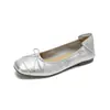 Weiwei Girl 336-26 Sapatilhas de Tecido Femininas de Calçar com Laço Delicado Sapatos de Vovó