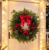 Exclusivo de Amazon, la corona de Navidad más vendida de TEMU es una planta verde artificial simulada con agujas de pino y decoraciones colgantes