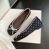 Zapatos de Salón de Punta Cerrada con Lunares y Lazo Estilo Dulce para Mujer 2026 Primavera Estilo Bosque Francés Zapatos de Hada Mary Jane