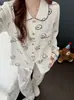 Pijama de otoño para mujer con cuello de muñeco de dibujos animados, manga larga y pantalón largo, lindo conjunto de dos piezas de algodón nube para casa, corte holgado