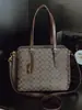 Nuevo Bolso Tote Mollie de la Marca C con Monograma, Lujo Ligero, Marca de Alta Calidad, Cruzado, para el Trabajo, de Hombro y Bolso de Mano para Mujer