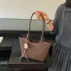 Bolsa Tote Grande Capacidade Nova Verão 2026, Estilo Coreano Fashionável Versátil Design de Bolsa de Ombro