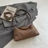 Bolso de Mujer Shuai Mi Home Elegante con Textura 2026 Verano Nuevo de Gran Capacidad Moderno para Viajes Diarios Bolso de Hombro Cruzado de Moda