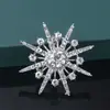 Broche de Pedrería Nueva Moda Europea y Americana Corsage Estilo Chanel para Mujer Paquete Individual Broche de Flor con Pasador Anti-deslizamiento