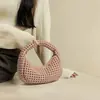Explosiva Moda Nueva Primavera 2025 Todo Fósforo Nudo Molino Bolso Dumpling Moda Bolso Tejido Hecho a Mano Práctico para Llevar en la Mano