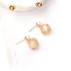 Estilo Ins Coreano Personalidad Moda Fresco Doble Uso Hueco Nido de Pájaro Metal Geométrico Tejido Envuelto Pendientes de Perla para Mujeres