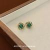 Pendientes vintage sencillos de perlas y flores verdes, diseño nuevo de 2024, exquisitos pendientes de temperamento que combinan con todo.