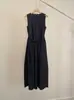Vestido Sin Mangas Estampado Geométrico M* con Cintura Alta y Efecto Adelgazante, Largo Medio 7238