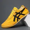 Versão de Casal dos Sapatos Forrest Gump, Tênis Brancos Unissex, Modernos e na Moda, Tênis Casuais Esportivos Respiráveis, Leves e Versáteis