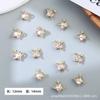 Novos Acessórios para Nail Art: Strass em Forma de Coração Torto da Rainha Mãe Cristais de Unha de Liga Metálica Atacado, Decorações de Unha Metálicas Vazadas com Strass Embutido
