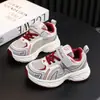 Zapatillas de malla para niños, zapatos de algodón transpirables, zapatillas deportivas para niños y niñas con velcro, zapatos de papá antideslizantes