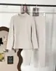 Camiseta térmica de cuello alto para mujer para otoño e invierno, con textura suave, amigable con la piel, corte ajustado y favorecedor, de manga larga