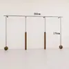 Tienda de Ropa Estante de Exhibición de Pared de Acero Inoxidable con Color de Grano de Madera Estante de Exhibición Perchero para Tienda de Ropa de Hombre y Mujer de Pie