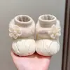 Zapatos de Invierno para Bebé con Forro de Felpa y Suela Suave para Niñas, Calcetines Zapatos de Algodón, Zapatos Calientes para Recién Nacidos, Botas Protectoras de Pies Florales para Bebés de 0 a 1 Año