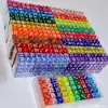 En stock dados acrílicos de cristal de color transparente de 14 mm caja de embalaje nueva dados de colores múltiples colores opcionales