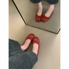 Sapatos femininos bico redondo boca rasa vermelho sapatilhas primavera e outono novo estilo francês estilo noite fada suave ballet beanie sapatos